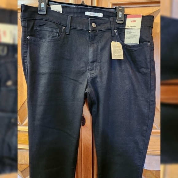 Levi's Skinny Jeans - Picture 2 of 6